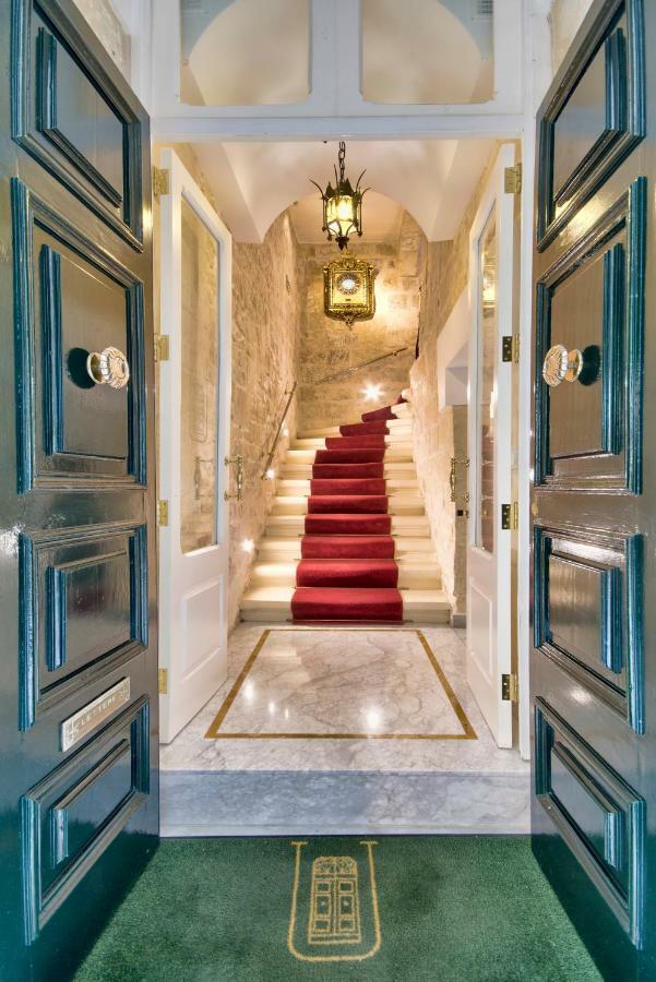 U Collection - A Luxury Collection Suites, فاليتا المظهر الخارجي الصورة