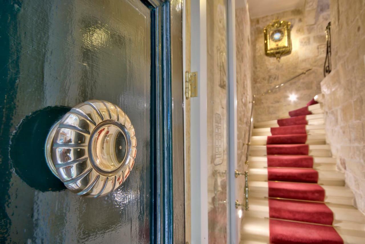 U Collection - A Luxury Collection Suites, فاليتا المظهر الخارجي الصورة
