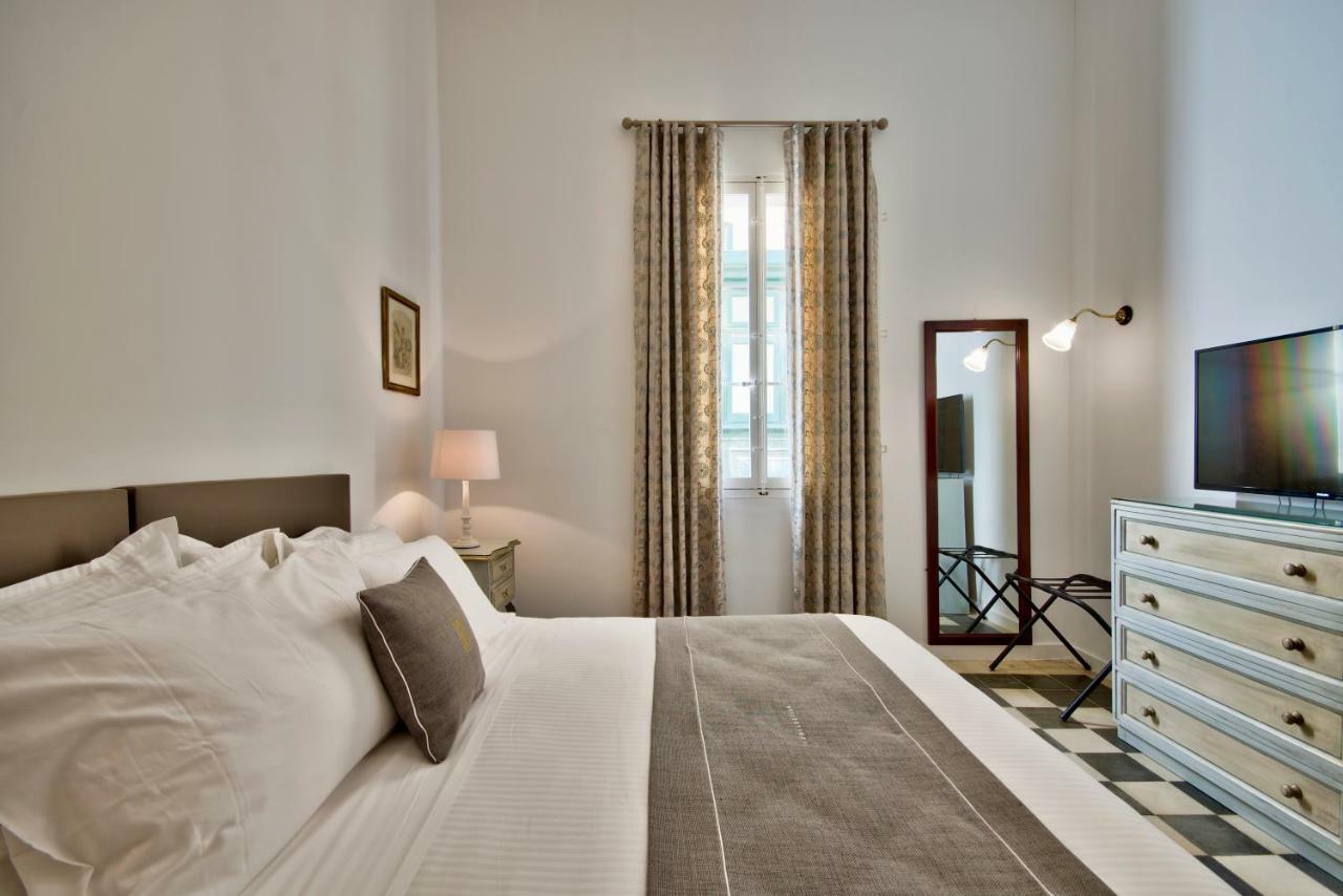 U Collection - A Luxury Collection Suites, فاليتا المظهر الخارجي الصورة