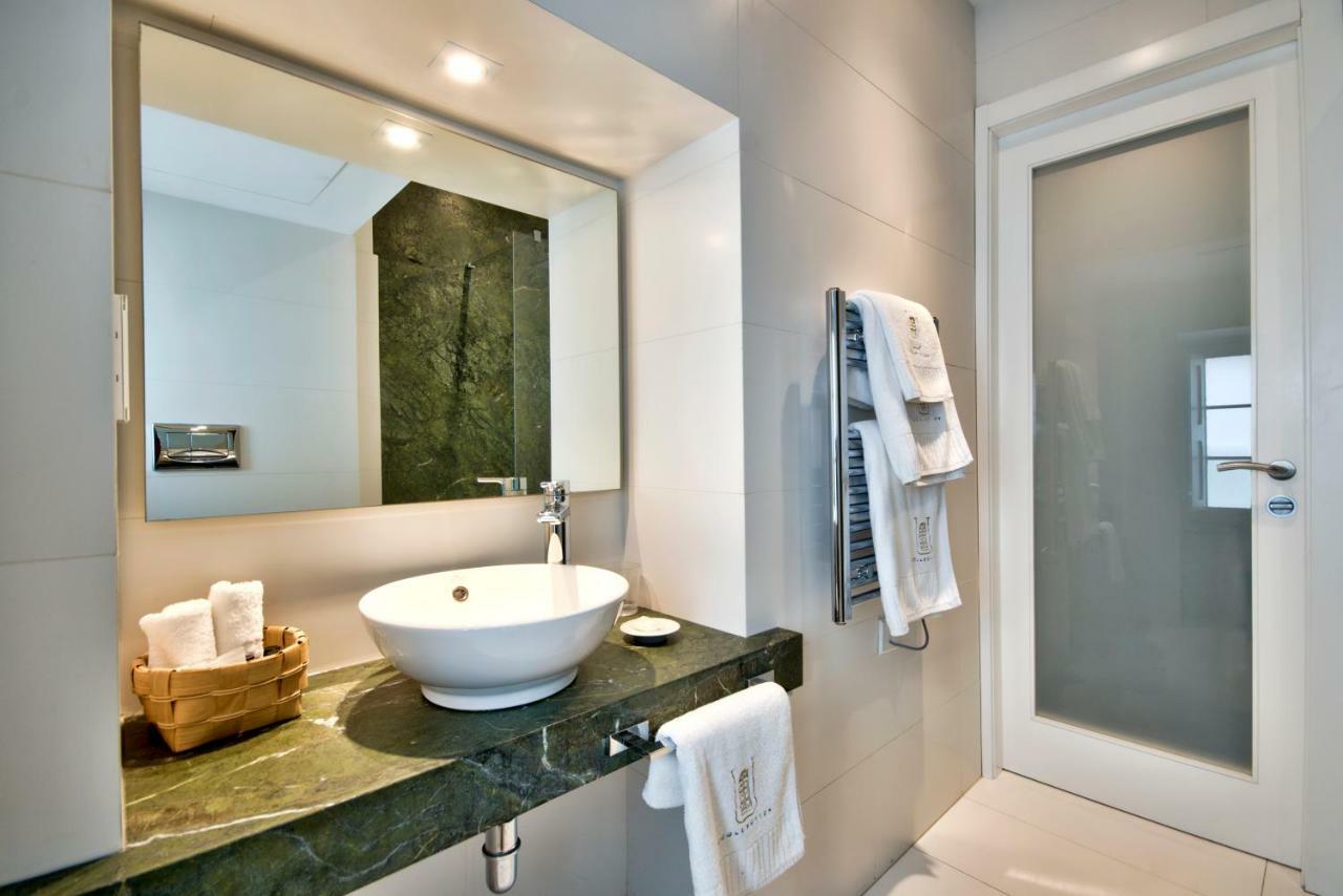 U Collection - A Luxury Collection Suites, فاليتا المظهر الخارجي الصورة